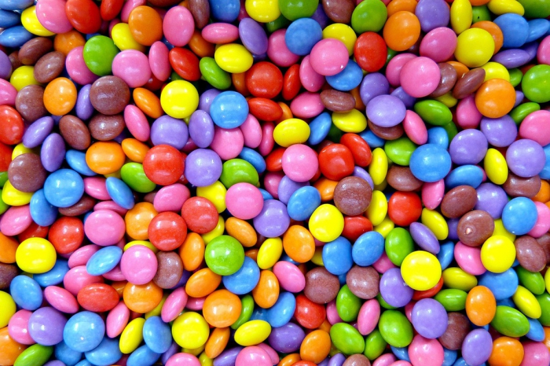 confiserie-LE CASTELLET-min_smarties_confectionery_lenses-1150911